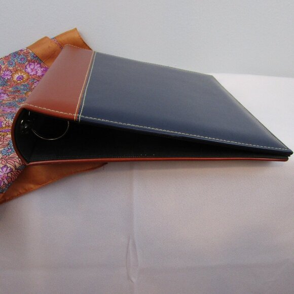 Bindertek Premium Leather 3-Ring Binder/Photo Album - 6th of 8 - Picture 8 of 8